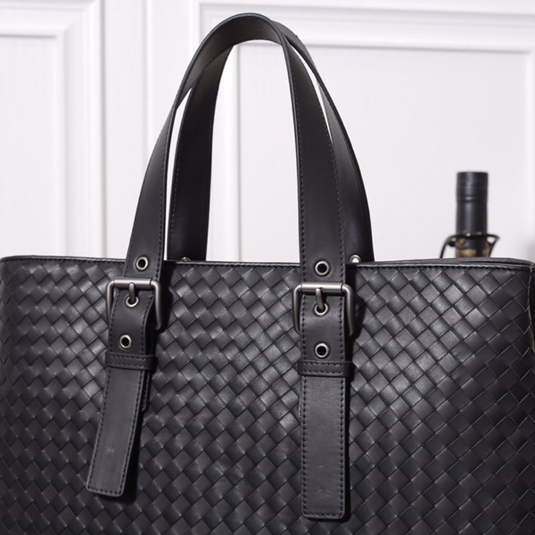 ボッテガヴェネタバッグ着用イメージ